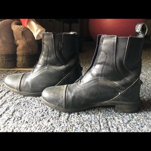 Women’s paddock horse riding boots